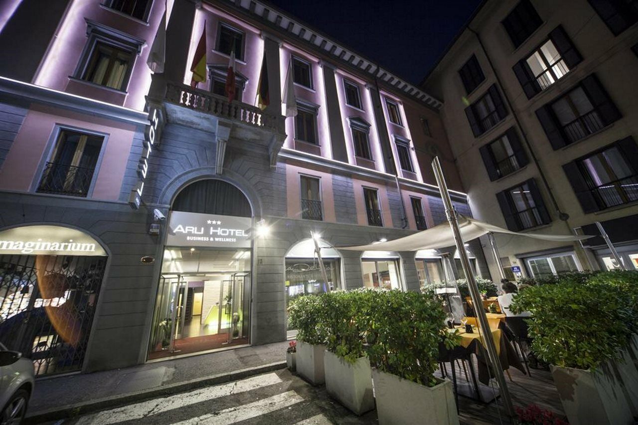 Arli Hotel Business And Wellness Bergamo Bagian luar foto